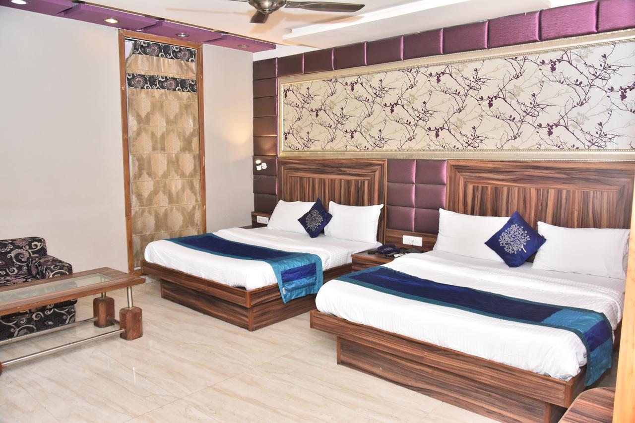 Hotel Deep Κανπούρ Εξωτερικό φωτογραφία
