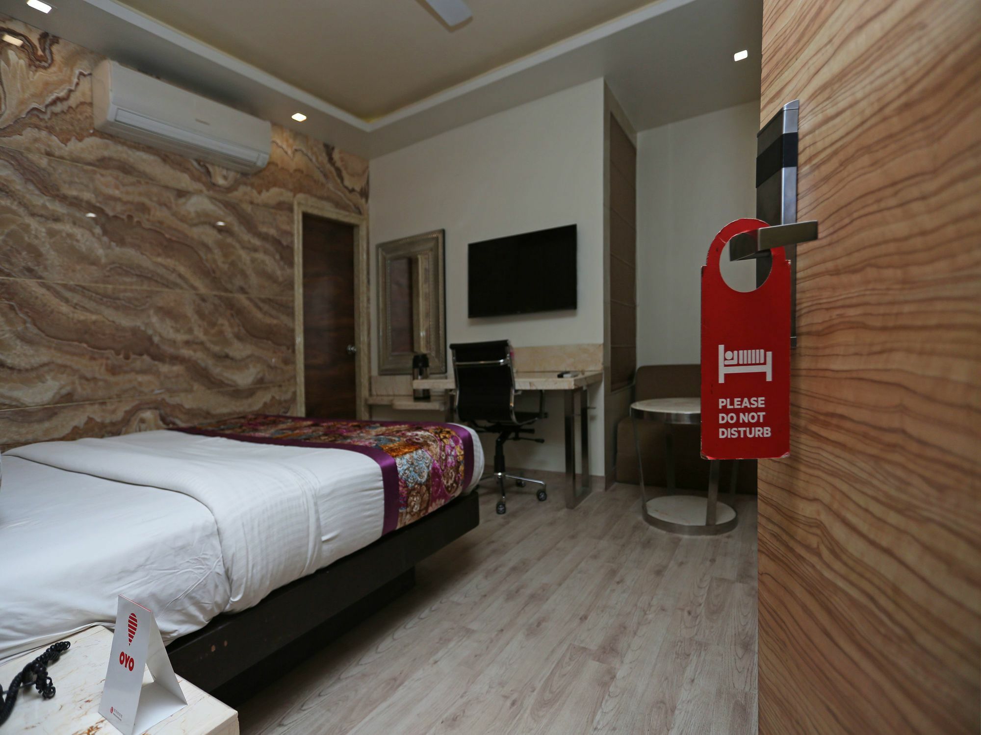 Hotel Deep Κανπούρ Εξωτερικό φωτογραφία