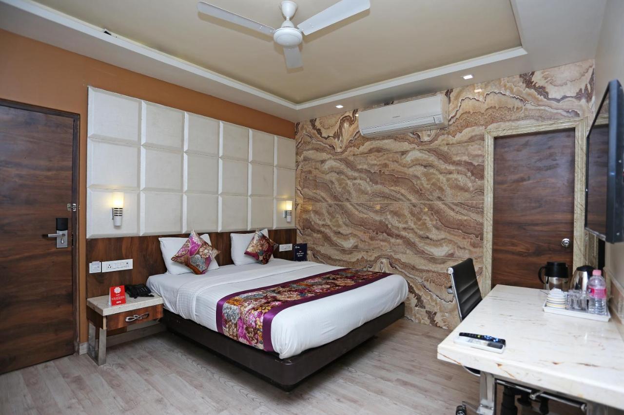 Hotel Deep Κανπούρ Εξωτερικό φωτογραφία